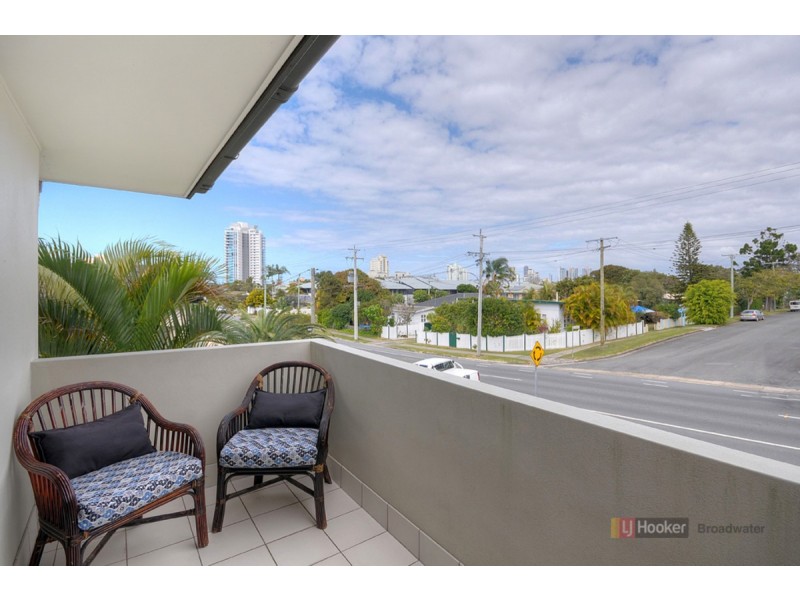 49 Central Street, Labrador QLD 4215