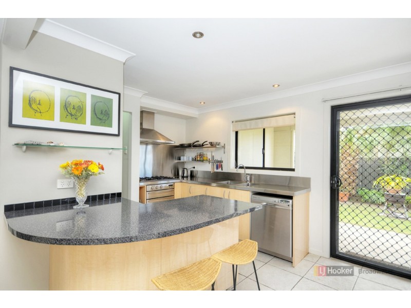 49 Central Street, Labrador QLD 4215