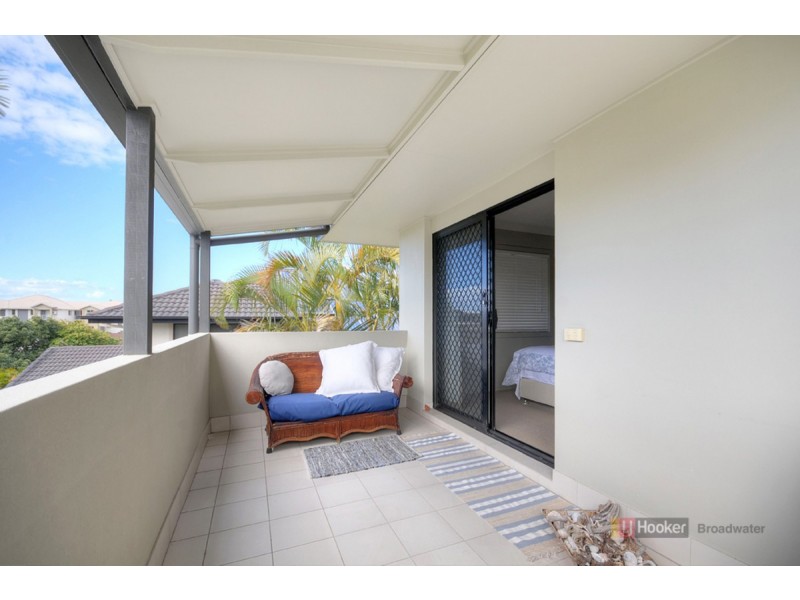 49 Central Street, Labrador QLD 4215