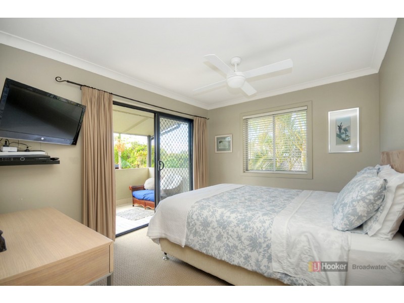 49 Central Street, Labrador QLD 4215