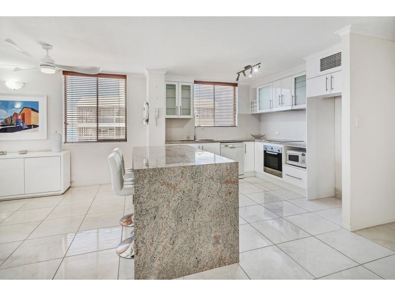 11/540 Marine Parade, Biggera Waters QLD 4216