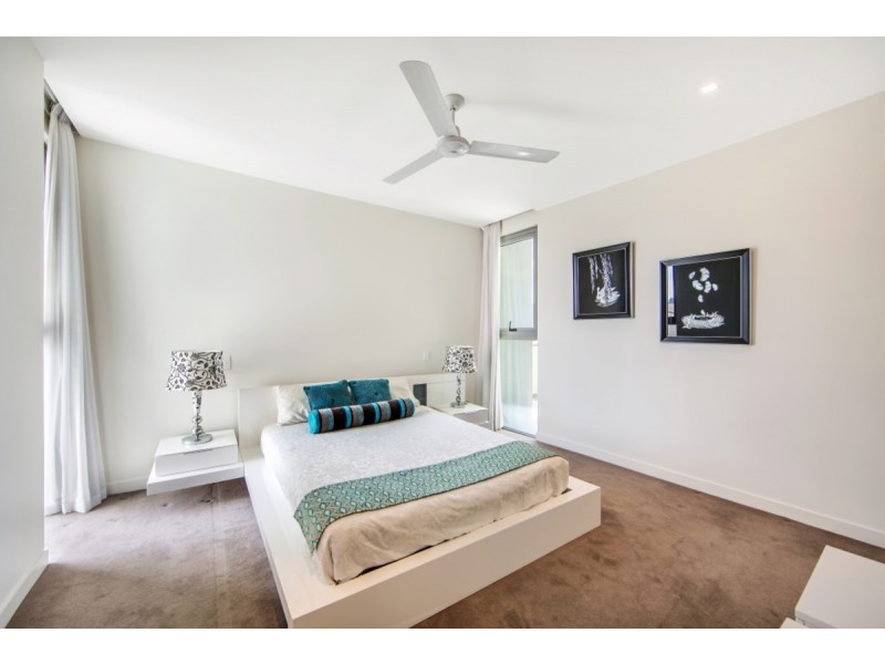 3/446 Marine Parade, Biggera Waters QLD 4216