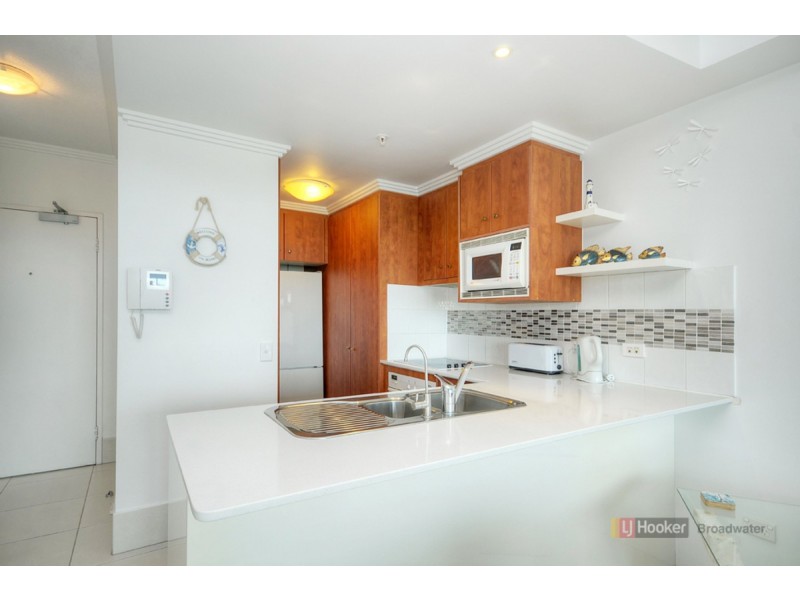 306/182 Marine Parade, Labrador QLD 4215
