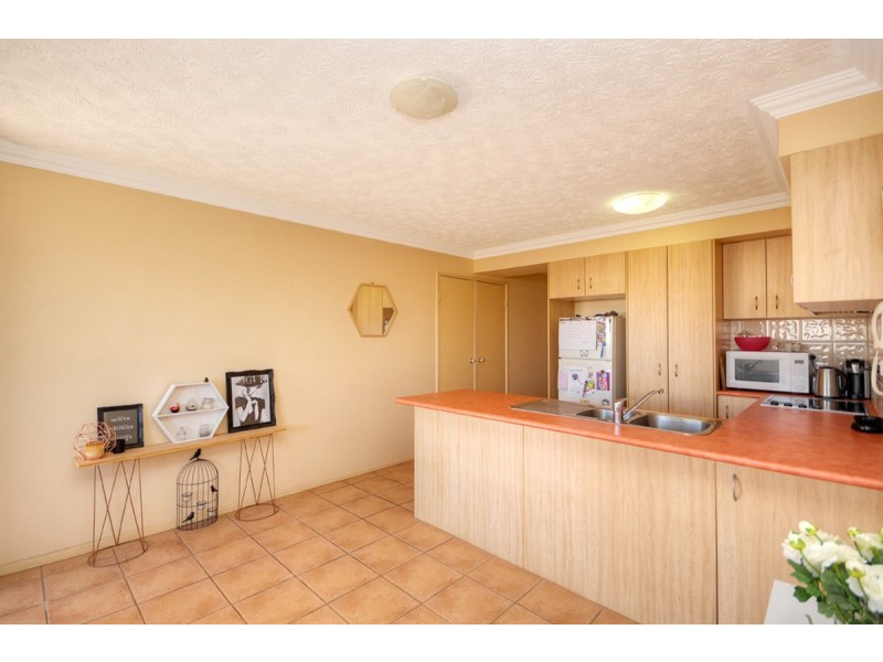 6/47 Bayview Street, Runaway Bay QLD 4216