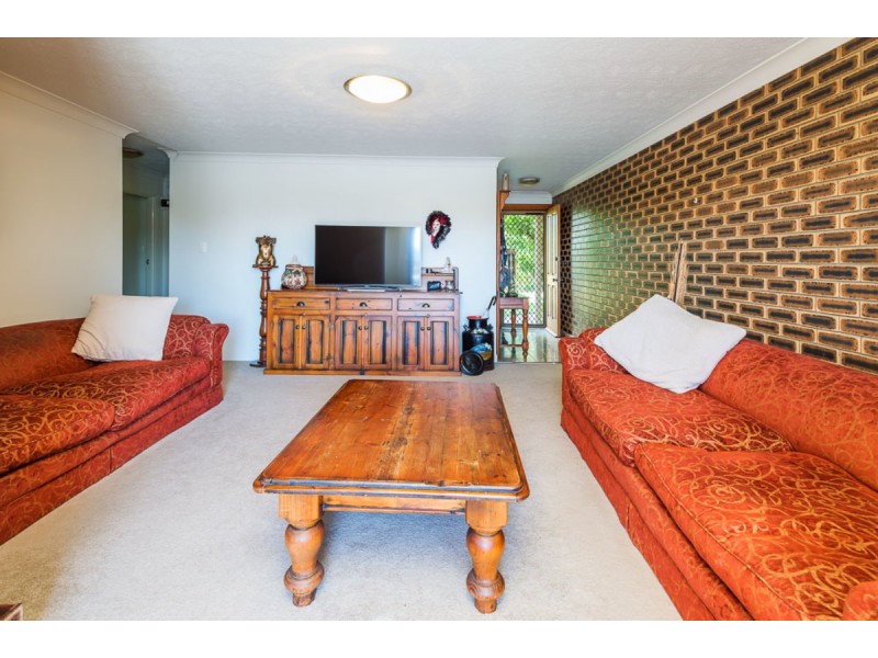 2/15 Burrows Street, Biggera Waters QLD 4216