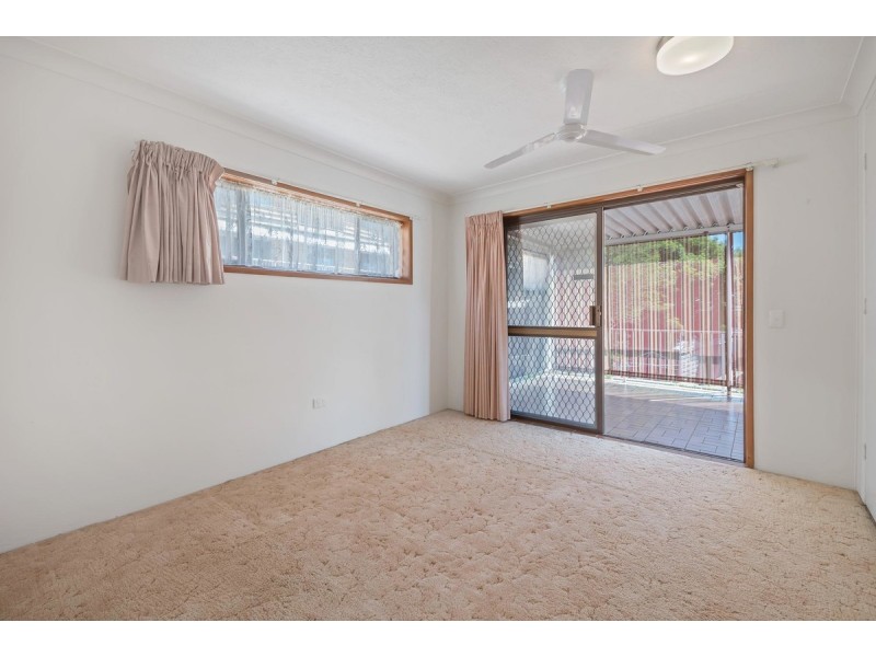 3/228 Marine Parade, Labrador QLD 4215