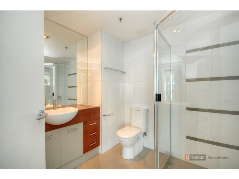 402/300 Marine Parade, Labrador QLD 4215