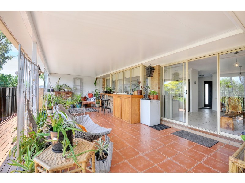 16 Baxter Court, Arundel QLD 4214