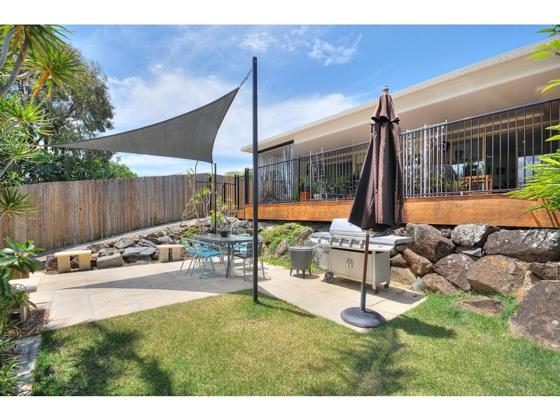 16 Baxter Court, Arundel QLD 4214