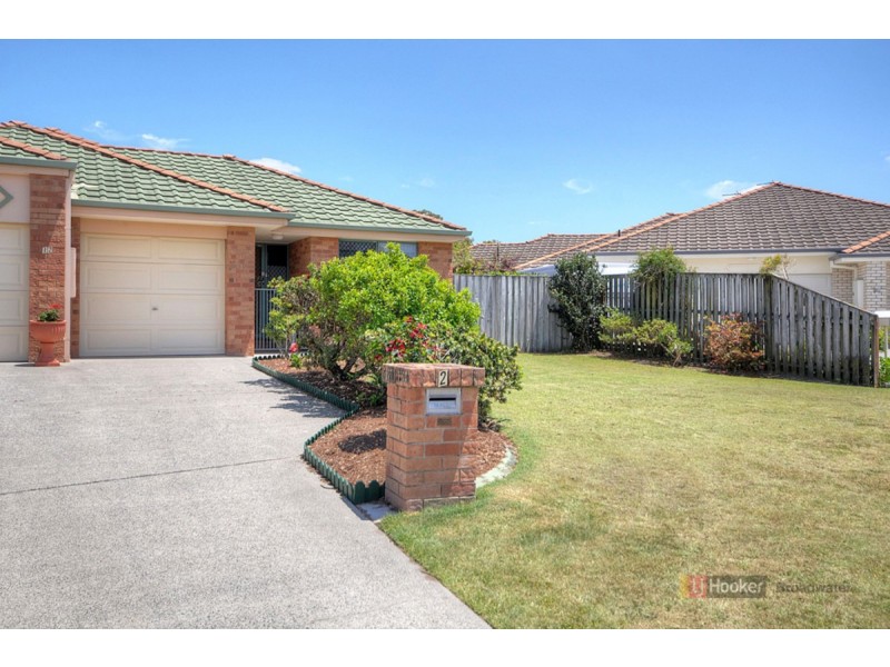 2/12 Catherine Court, Labrador QLD 4215
