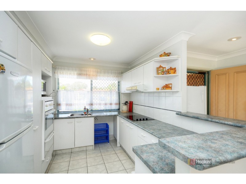 2/12 Catherine Court, Labrador QLD 4215