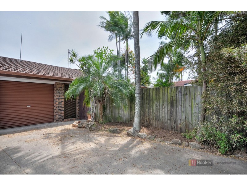 2/16 Botanical Drive, Labrador QLD 4215