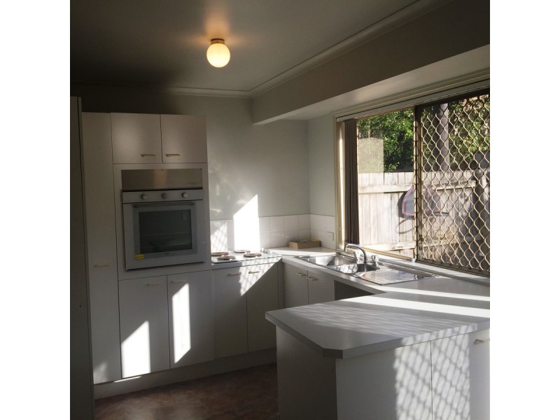 1/44 Village Way, Oxenford QLD 4210