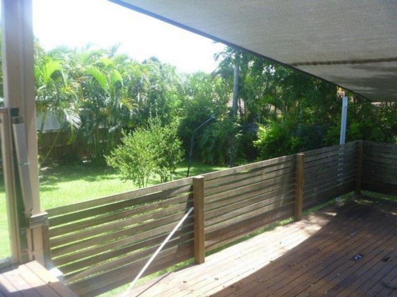 7 Schneider Avenue, Labrador QLD 4215