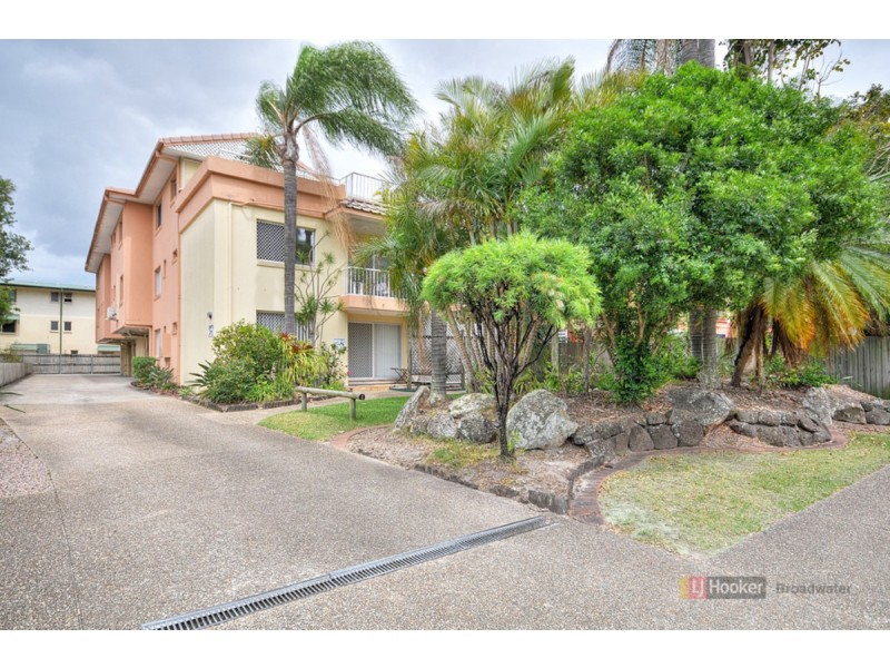 2/10 Brighton Street, Biggera Waters QLD 4216