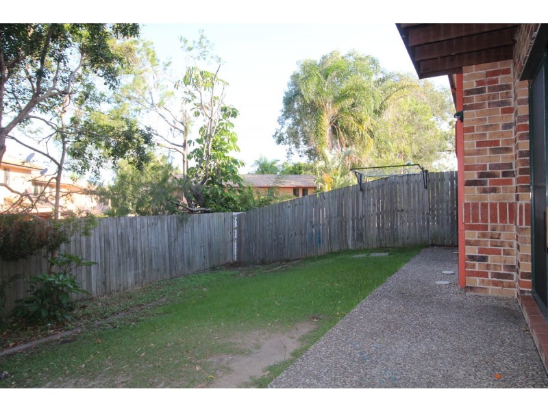 1/208 Central Street, Labrador QLD 4215