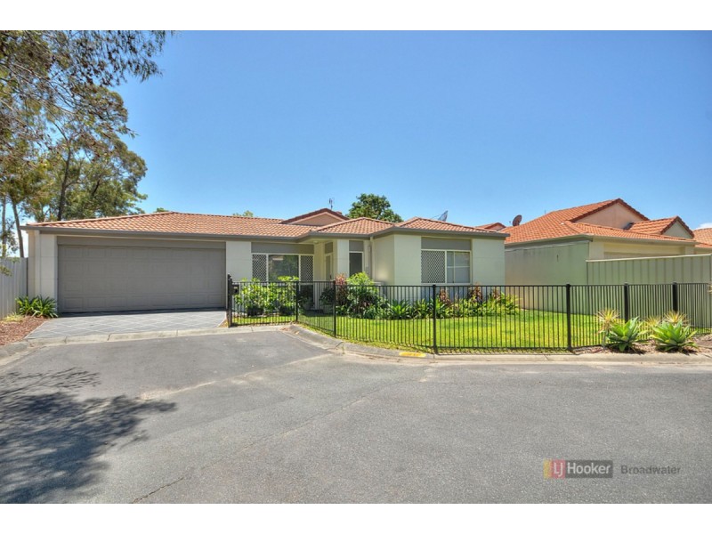 21 Siena Place, Coombabah QLD 4216