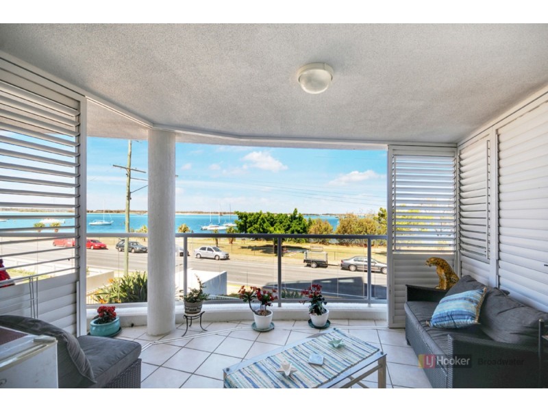 5/242-244 Marine Parade, Labrador QLD 4215