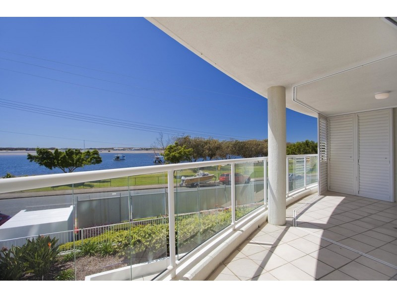 5/242-244 Marine Parade, Labrador QLD 4215