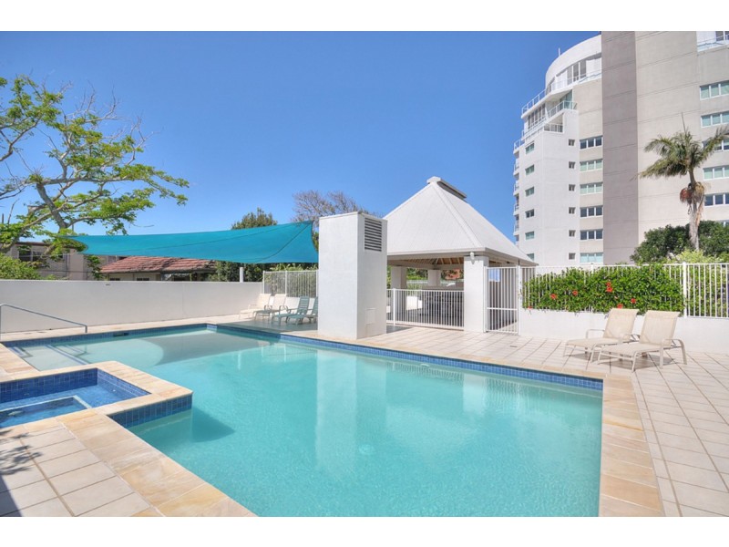 5/242-244 Marine Parade, Labrador QLD 4215