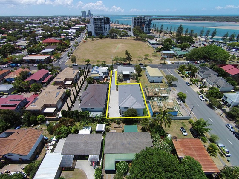 14a Broad Street, Labrador QLD 4215