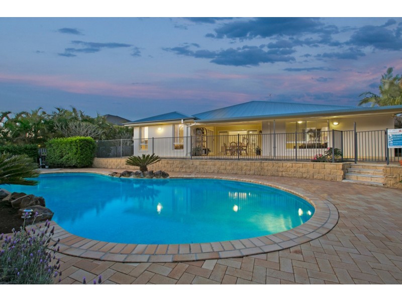 98 Salvado Drive, Pacific Pines QLD 4211