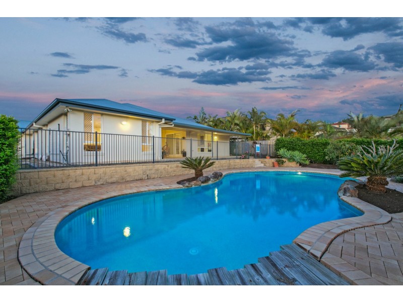 98 Salvado Drive, Pacific Pines QLD 4211