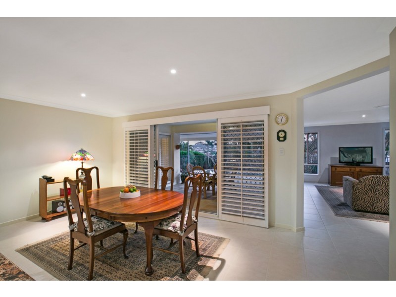 98 Salvado Drive, Pacific Pines QLD 4211