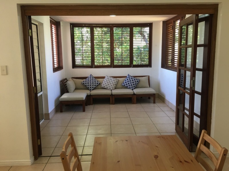 4/89 Bayview Street, Runaway Bay QLD 4216