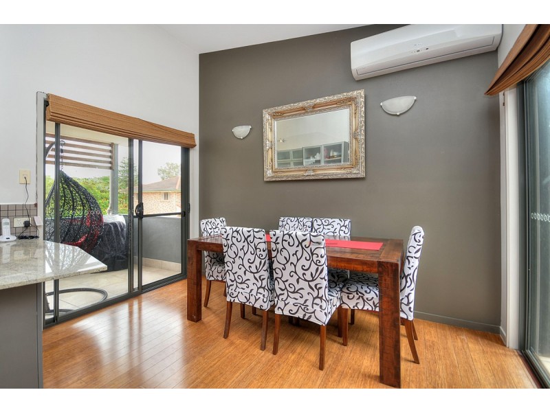 1/30 Broad Street, Labrador QLD 4215