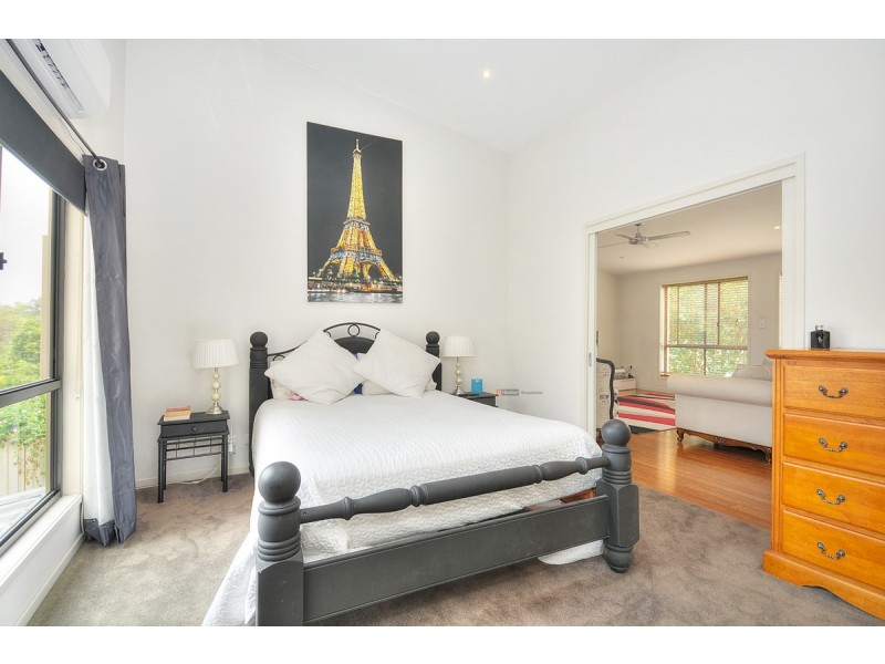 1/30 Broad Street, Labrador QLD 4215