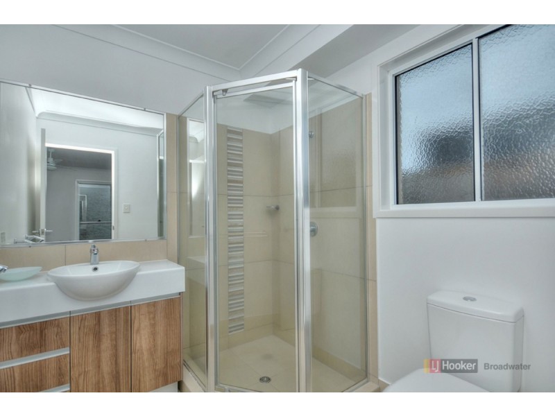 11 Sydney Street, Labrador QLD 4215