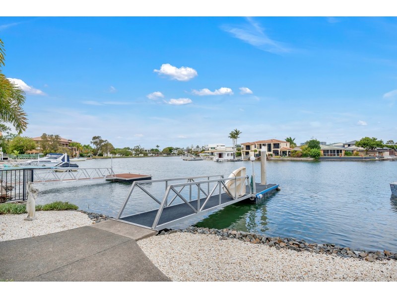 2/22 Back Street, Biggera Waters QLD 4216