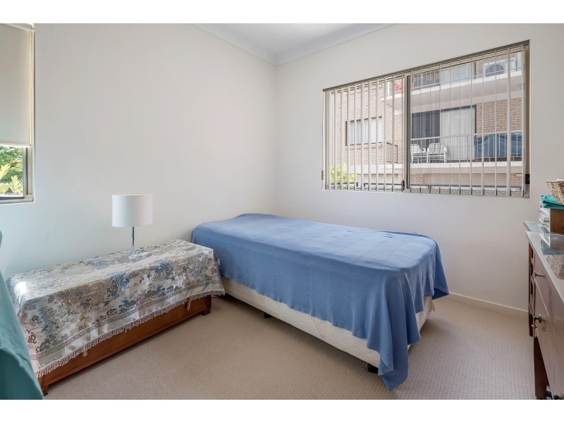 2/22 Back Street, Biggera Waters QLD 4216