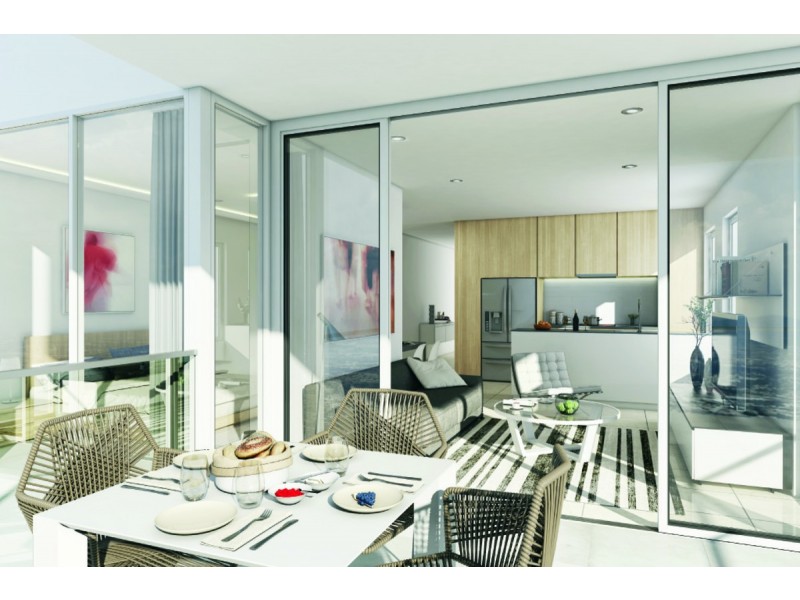 302/8 Norman Street, Southport QLD 4215