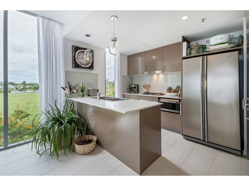 313/17 Bath Street, Labrador QLD 4215