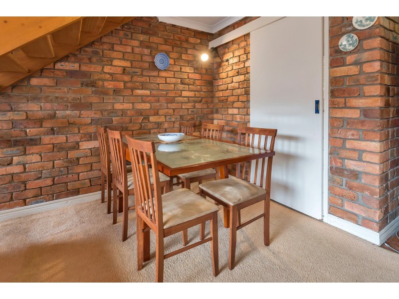 5/148 Frank Street, Labrador QLD 4215