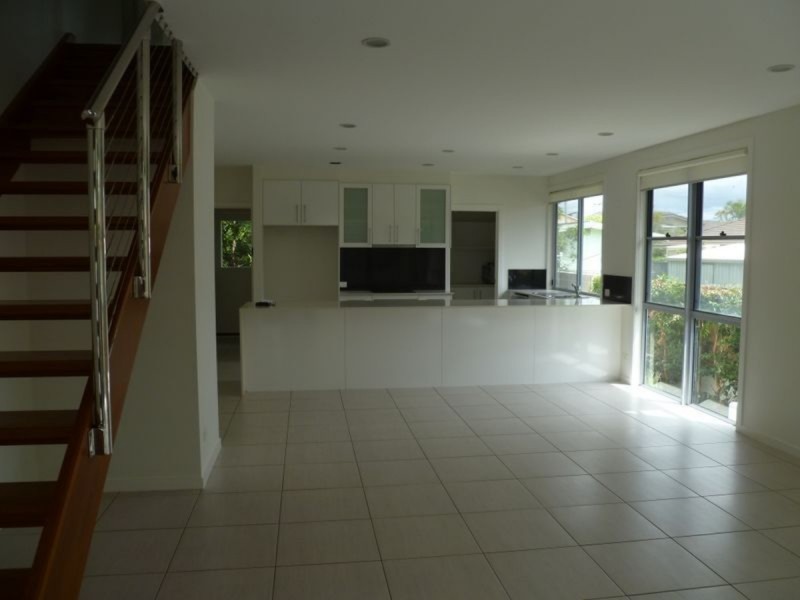1/32 Parr Street, Biggera Waters QLD 4216