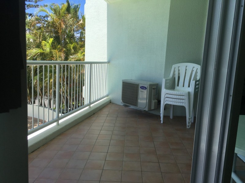 203/182-192 Marine Parade, Labrador QLD 4215