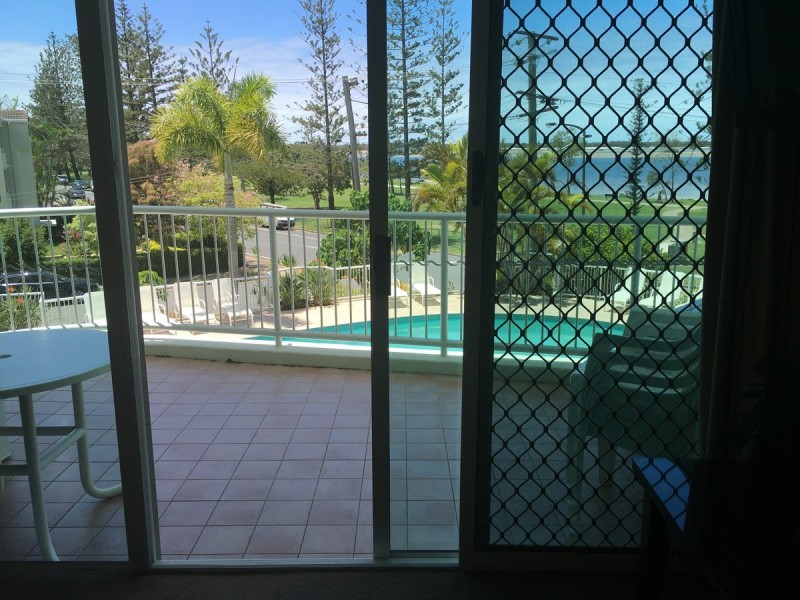 203/182-192 Marine Parade, Labrador QLD 4215