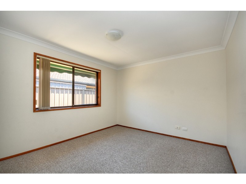 24 Longboat Place, Biggera Waters QLD 4216