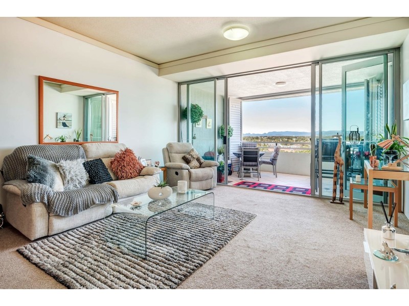 907/352-360 Marine Parade, Labrador QLD 4215