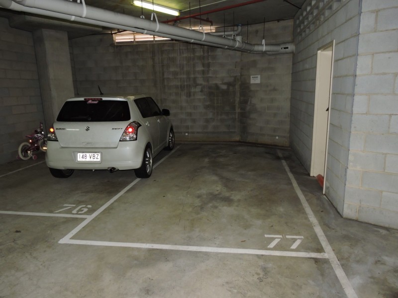 907/352-360 Marine Parade, Labrador QLD 4215