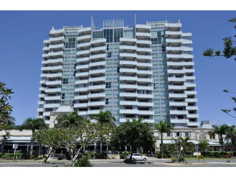 907/352-360 Marine Parade, Labrador QLD 4215