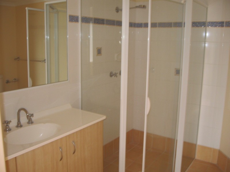 7/47 Bayview Street, Runaway Bay QLD 4216