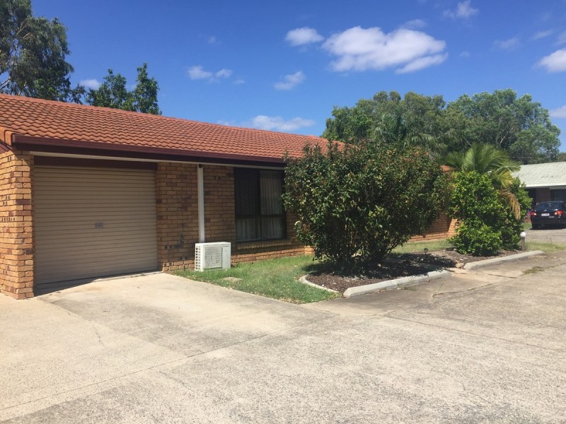 2/153 Government Road, Labrador QLD 4215