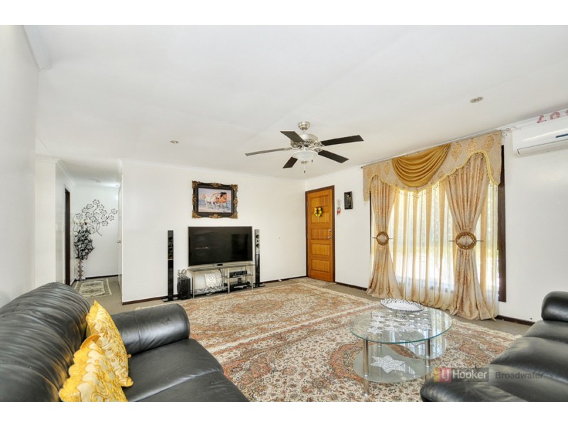 2/153 Government Road, Labrador QLD 4215