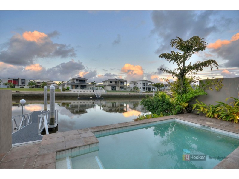 2/21 South Quay Drive, Biggera Waters QLD 4216