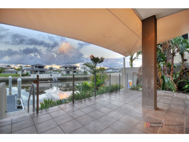 2/21 South Quay Drive, Biggera Waters QLD 4216
