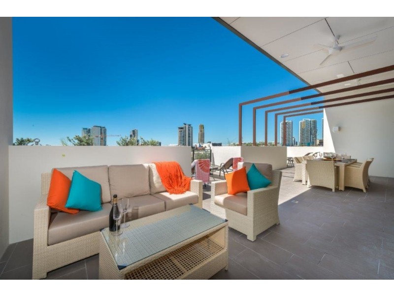 87-91 High Street, Southport QLD 4215